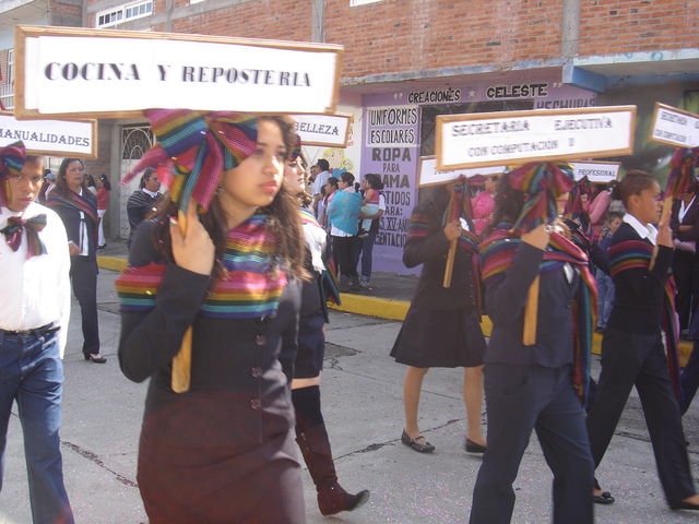 Portando pancartas